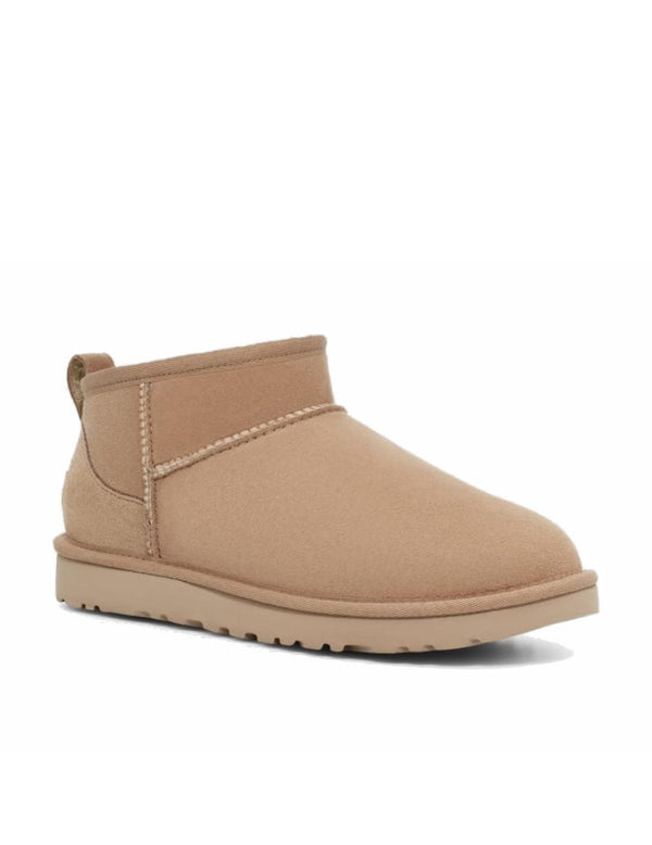 Bota Classic Utra mini sand de UGG