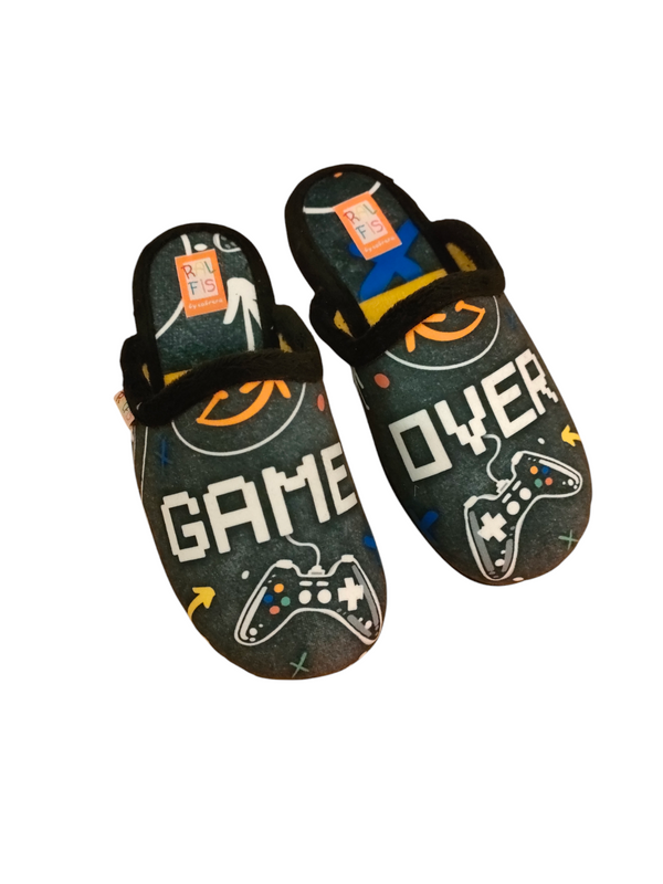 Zapatilla game over 8528s
