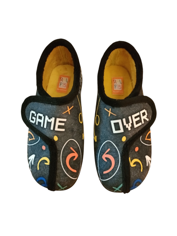 Zapatilla cerrada Game over 8529S