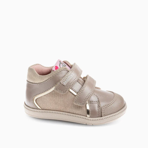 Bota niña velcro beige 047430